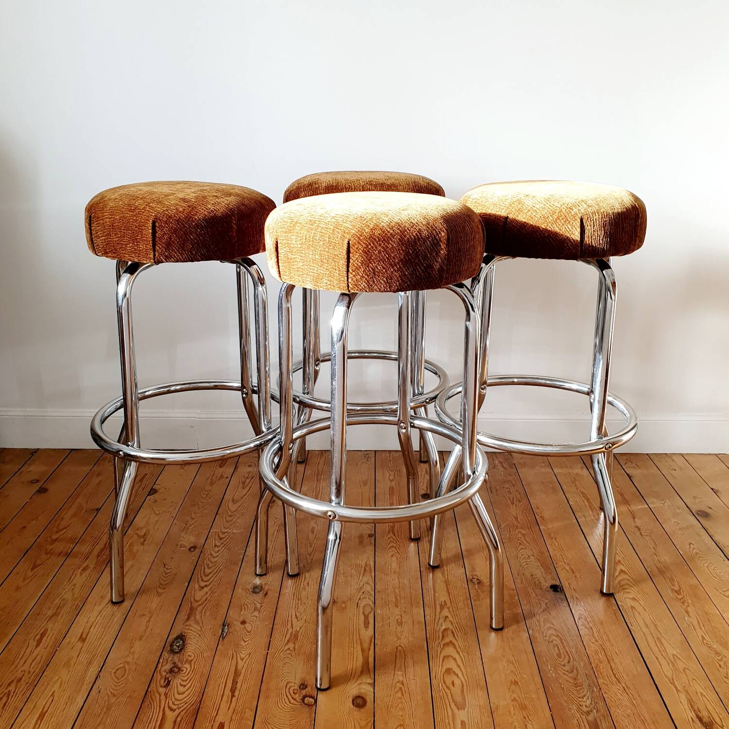 4 Tabourets de bar chromé vintage