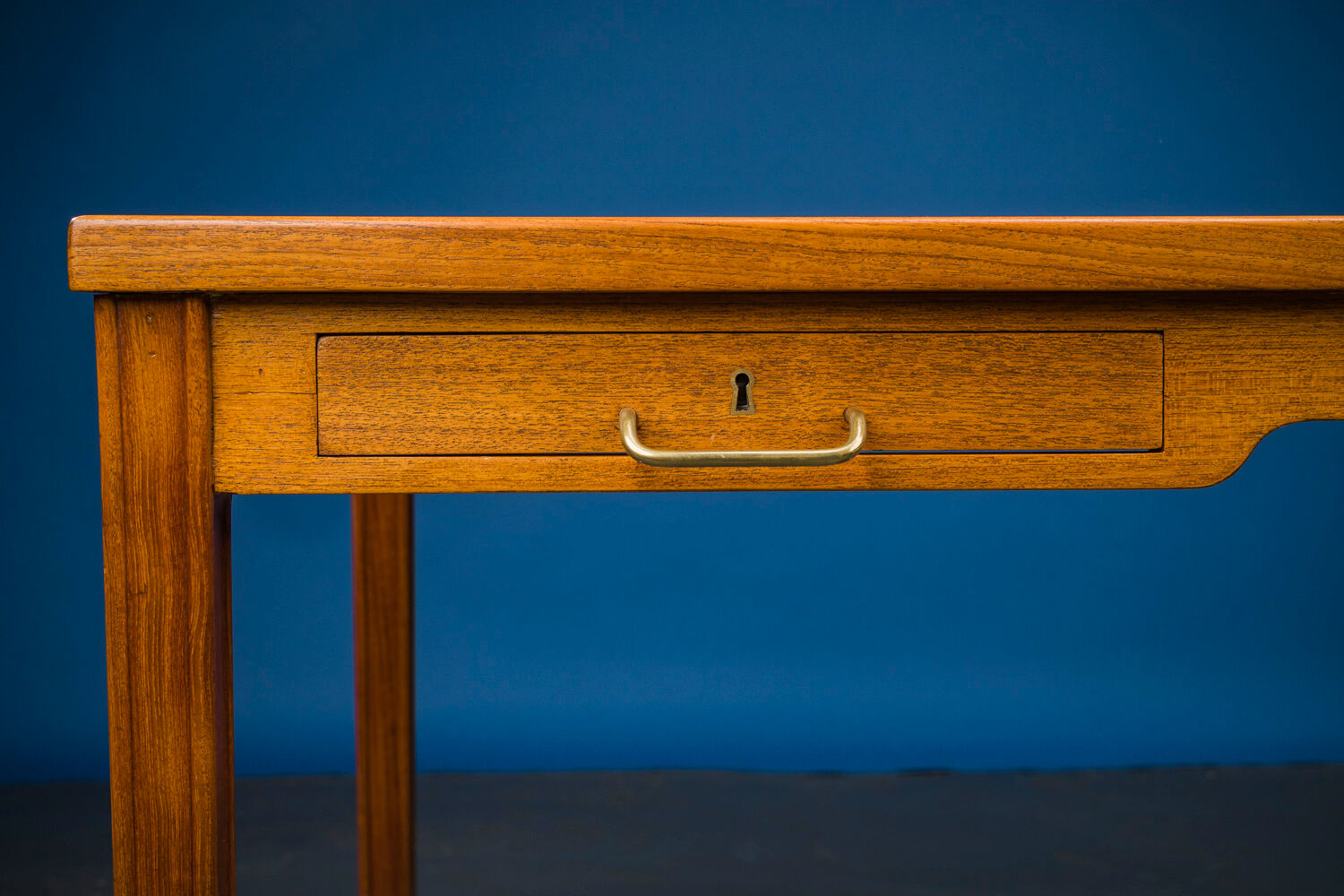 Teak desk