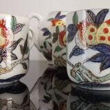 Set of 6 porcelain cups, 6 saucers, teapot and milk jug