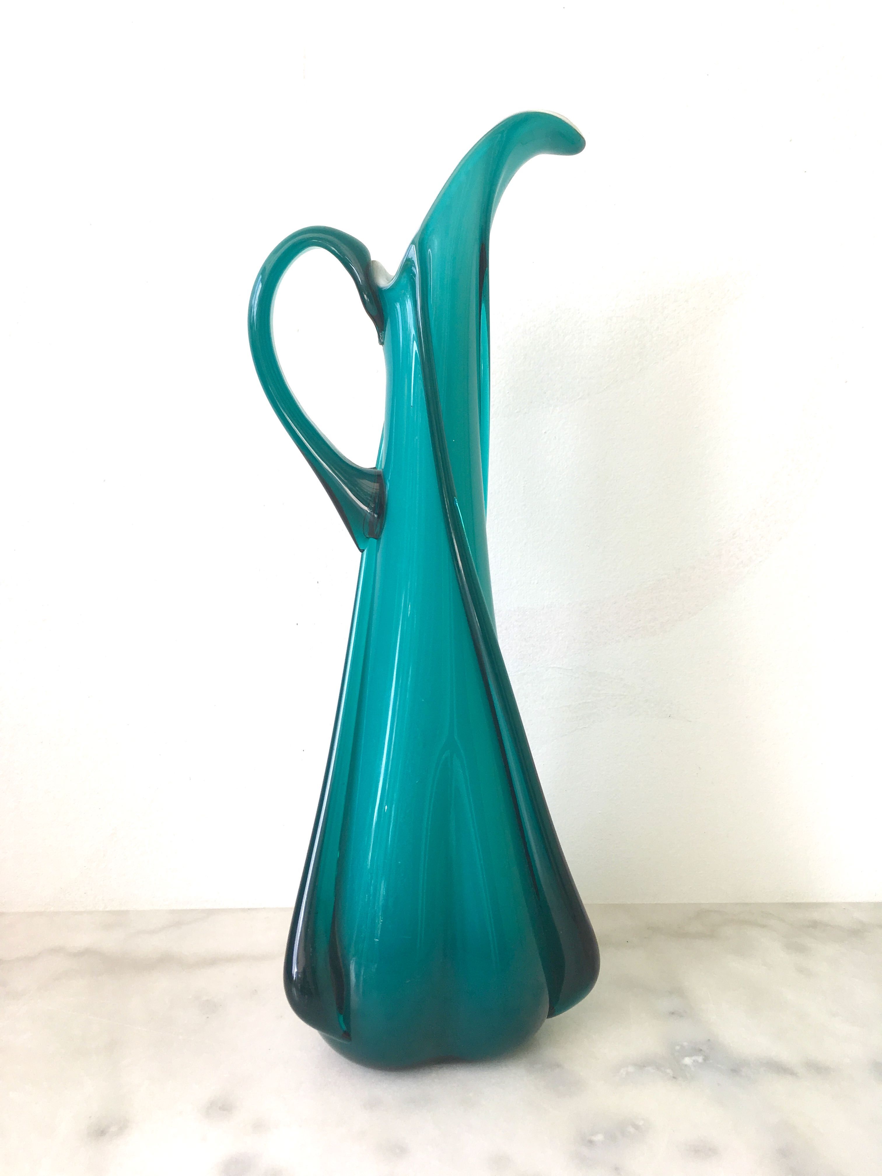 Vase peacock blue peacock blown soufflé