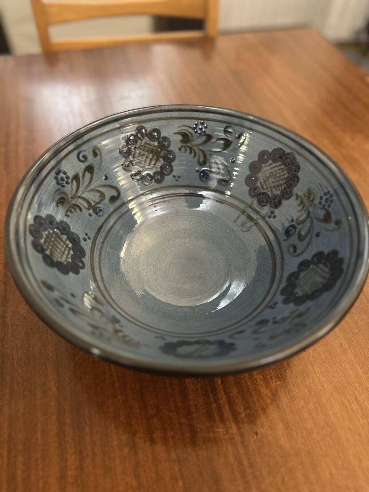 Large ceramic salad bowl by Veronique Heintz