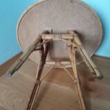 Round coffee table in wicker and bamboo