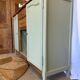 Buffet vintage bois et vert sauge