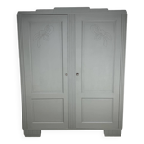 Armoire parisienne