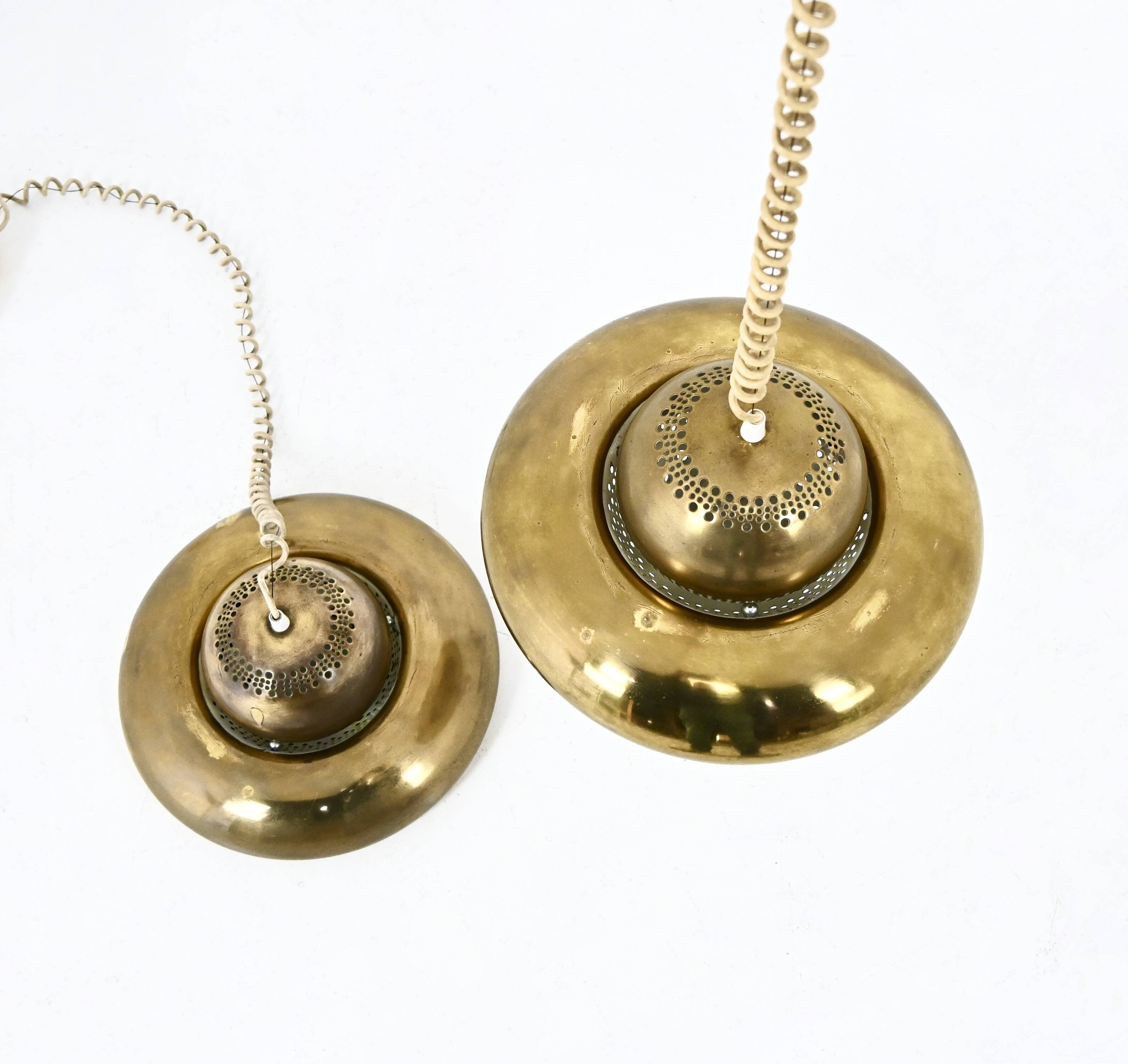 Pair of "Fior di Loto" pendants by Afra & Tobia Scarpa for Flos, year