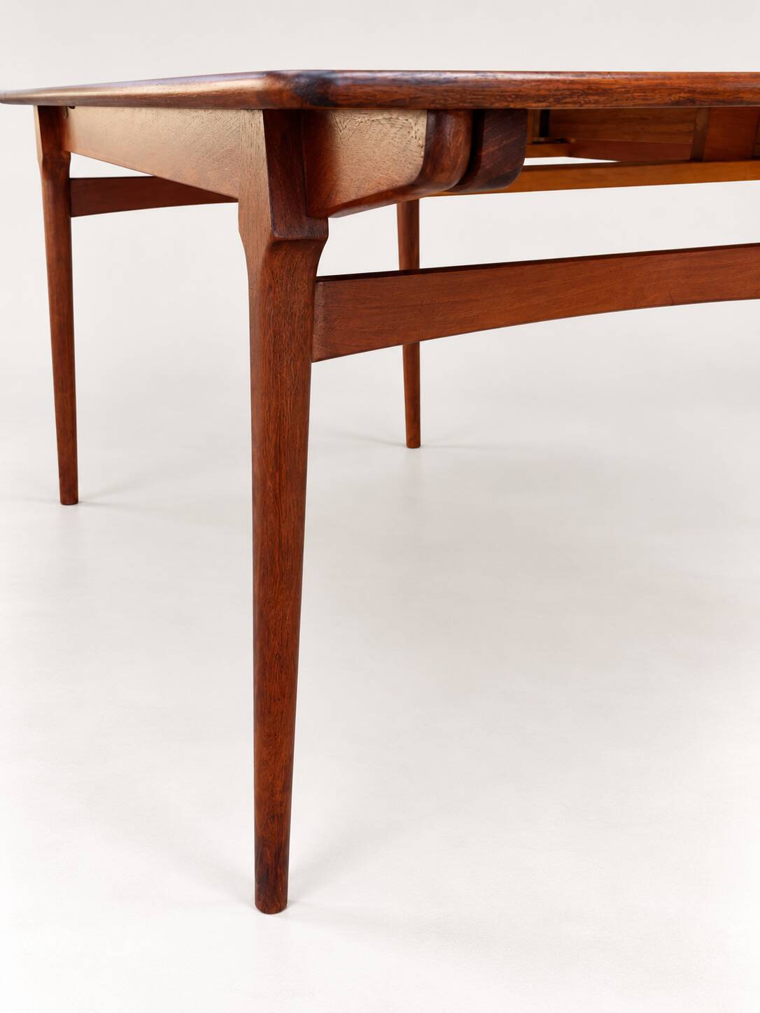 Table à manger extensible vintage en bois – style scandinave années 60