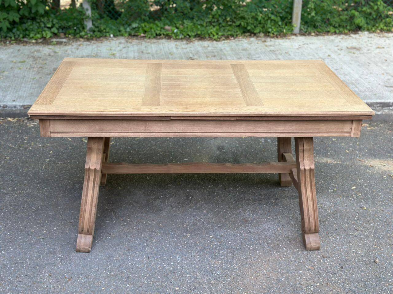Renovated 1940s oak extendable farmhouse dining table.