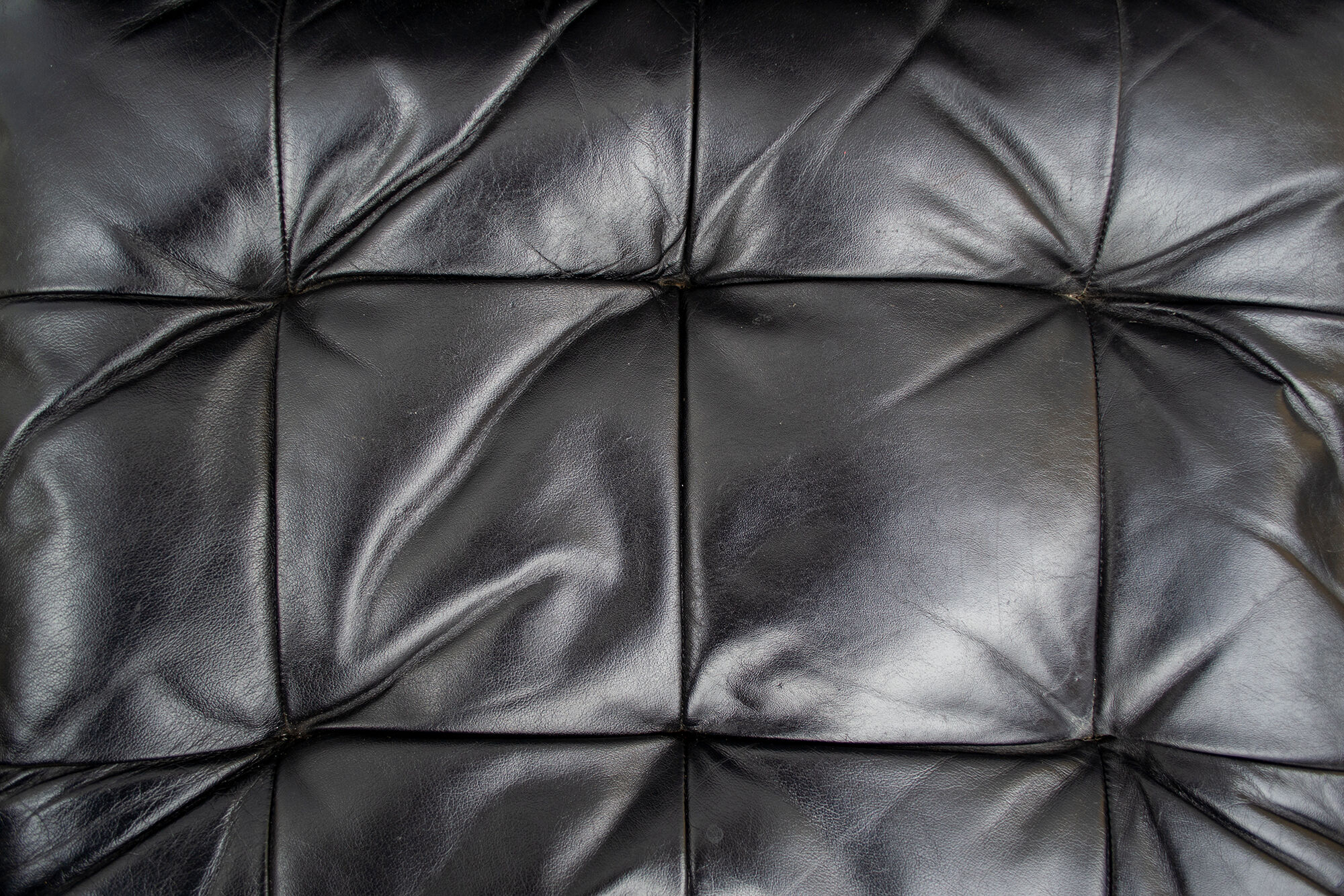 Pair of leather armchairs by Sormani Italy, 1980s