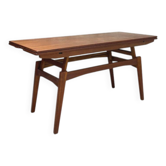Scandinavian table