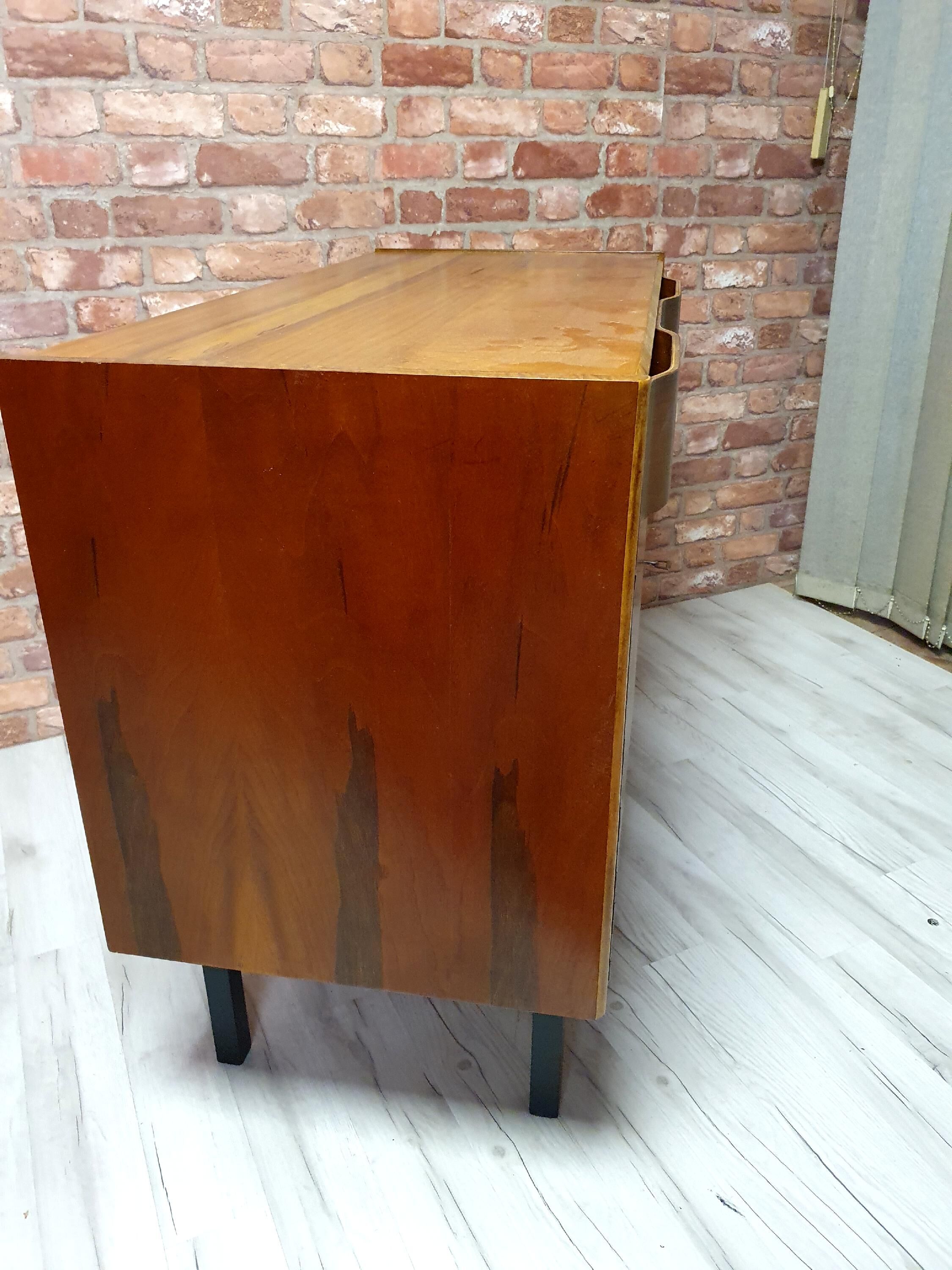 Buffet rénové vintage, Pologne, années 60