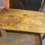 Farm table
