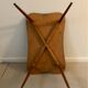 Table basse pieds compas