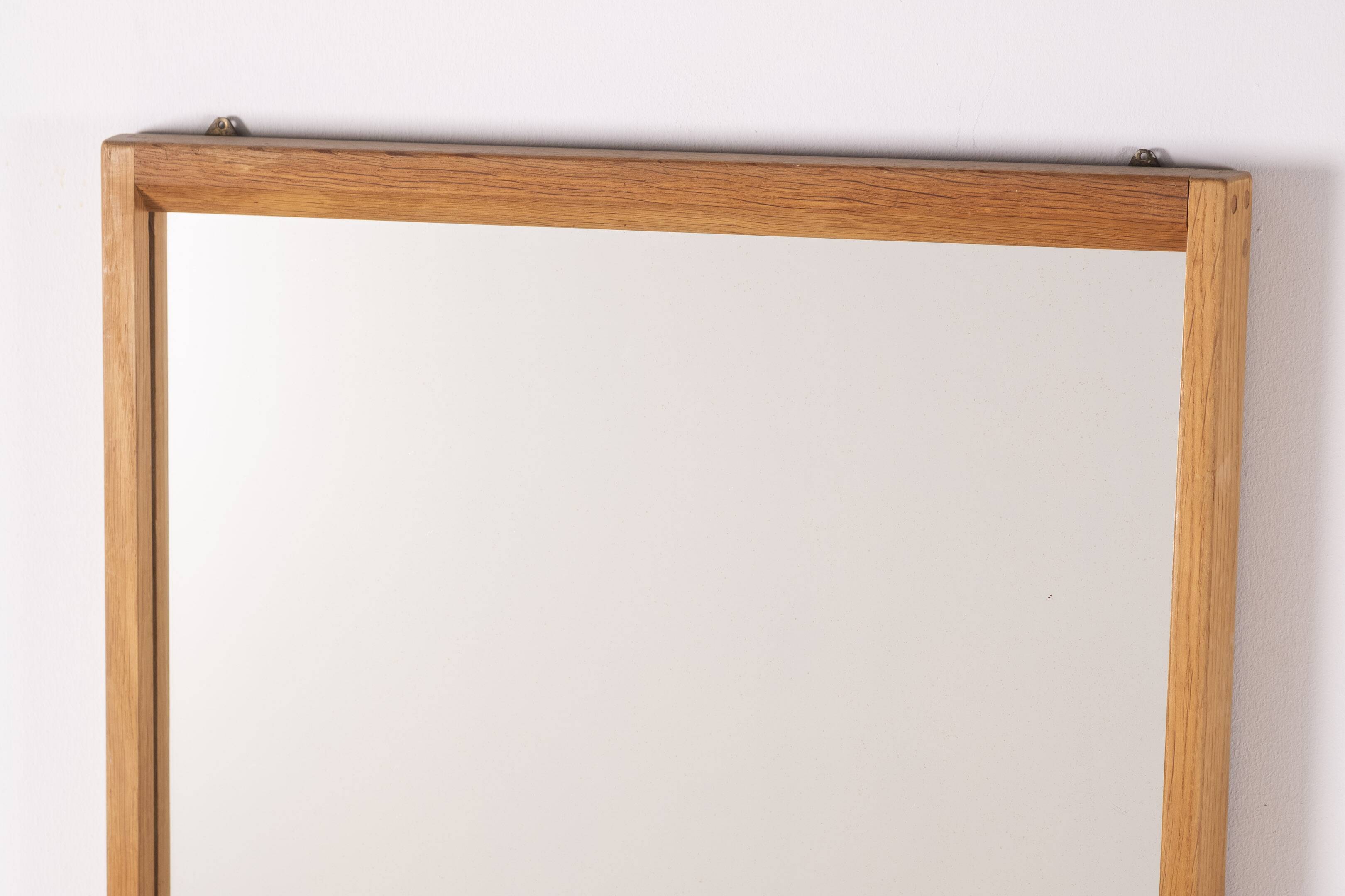 Miroir Kai Kristiansen en chêne modèle 145 pour Aksel Kjersgaard, 1960, Danemark