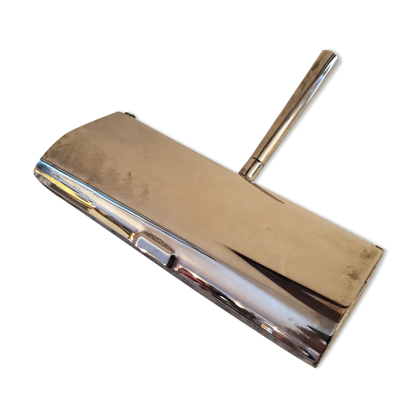 Silver metal crumb pick-up