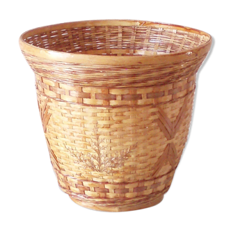 Vintage wicker basket