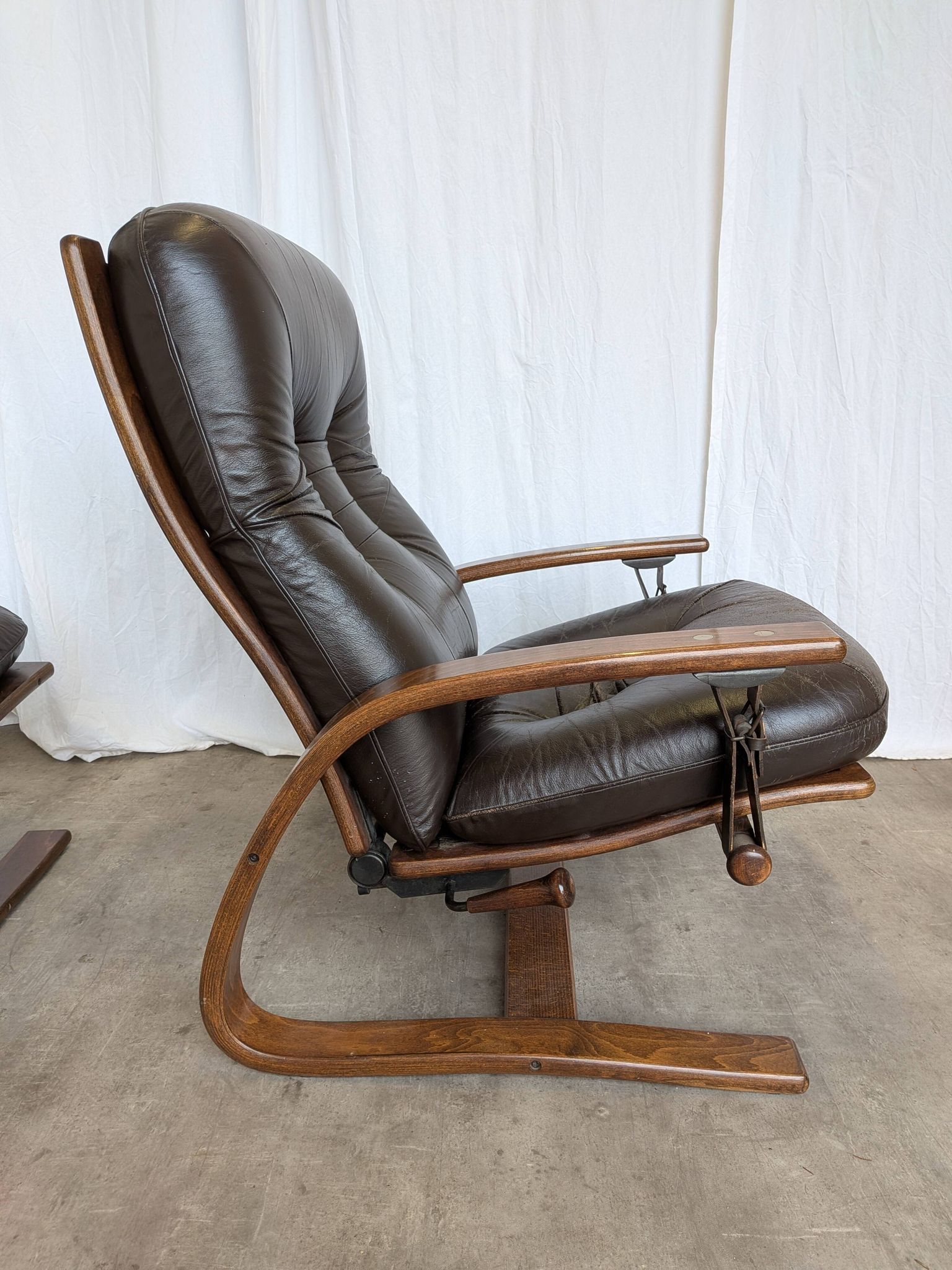 Vintage Panther Lounge Chair with Ottoman / Brown Leather Recliner Armchair