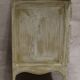 Commode ancienne arbalete patinée blanche