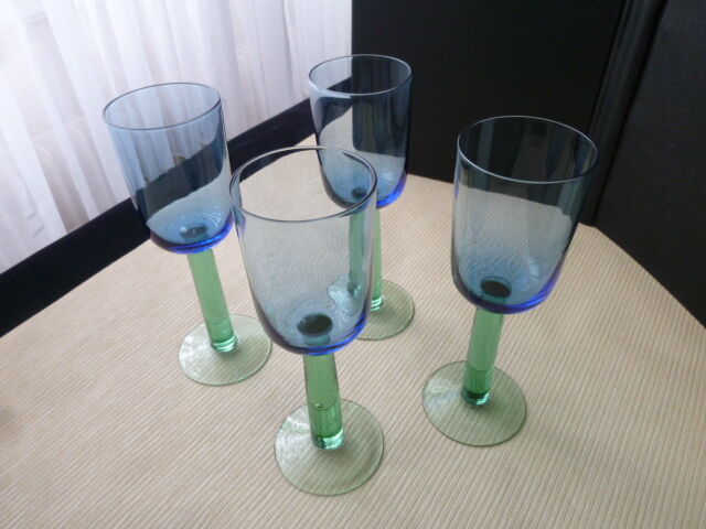Set of 4 water glasses or large wine glasses contemporary form