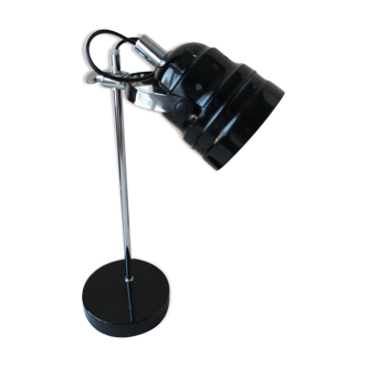 Adjustable desk lamp