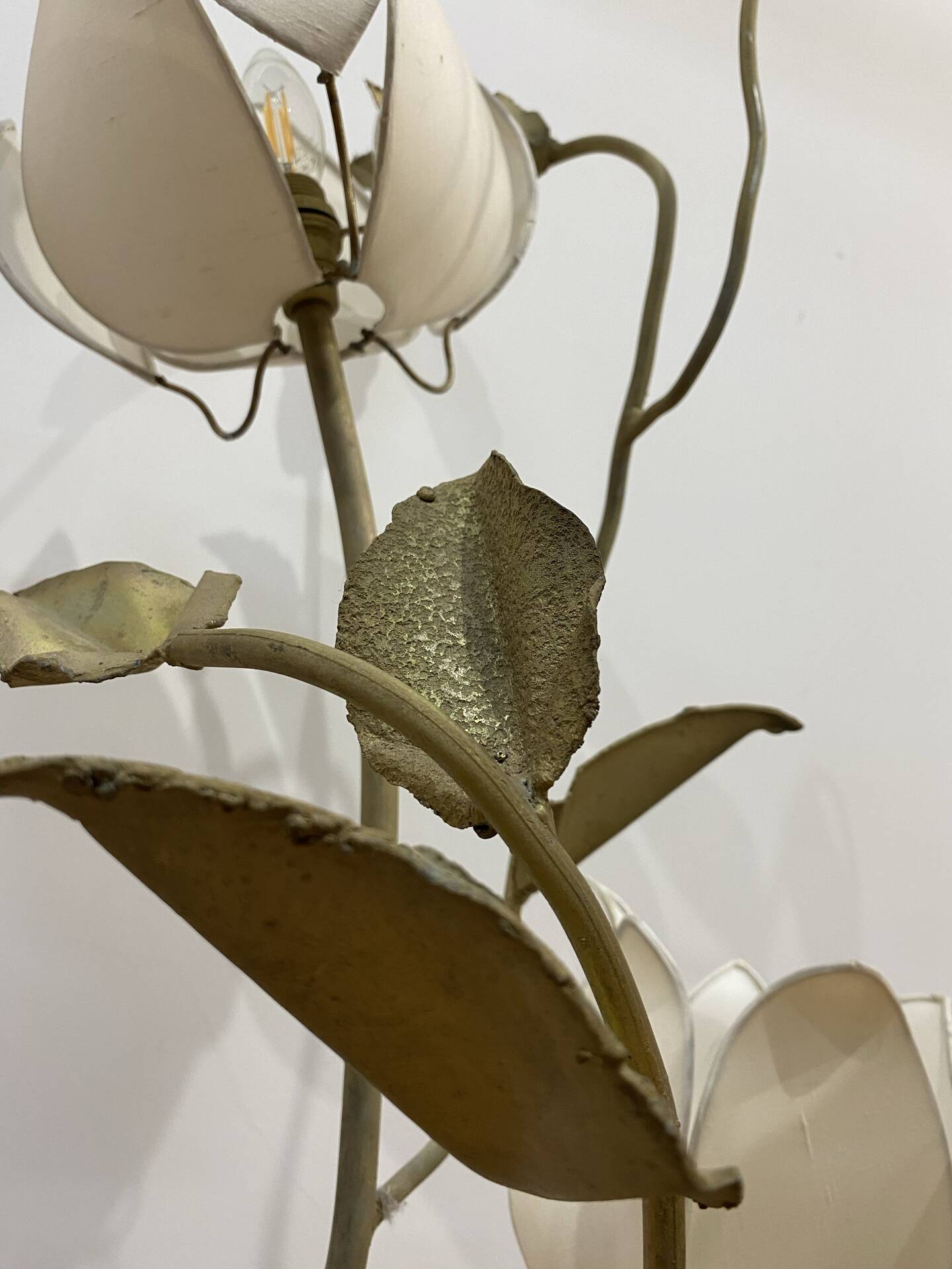 Lampadaire fleurs de lotus