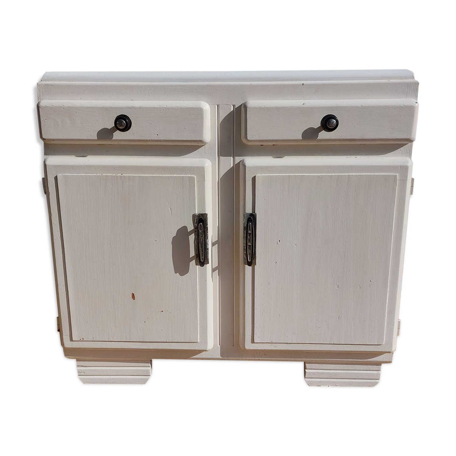 small white mado buffet