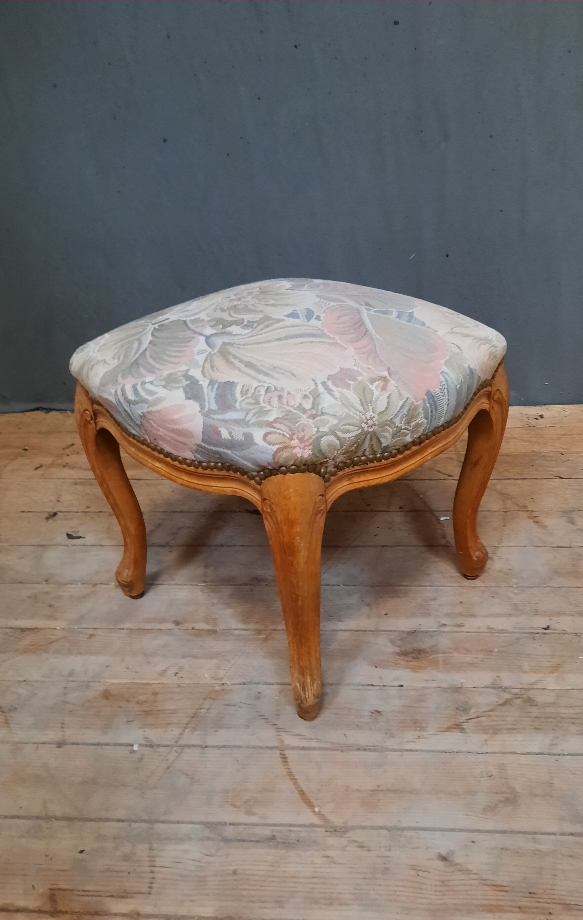 Louis XV style ottoman