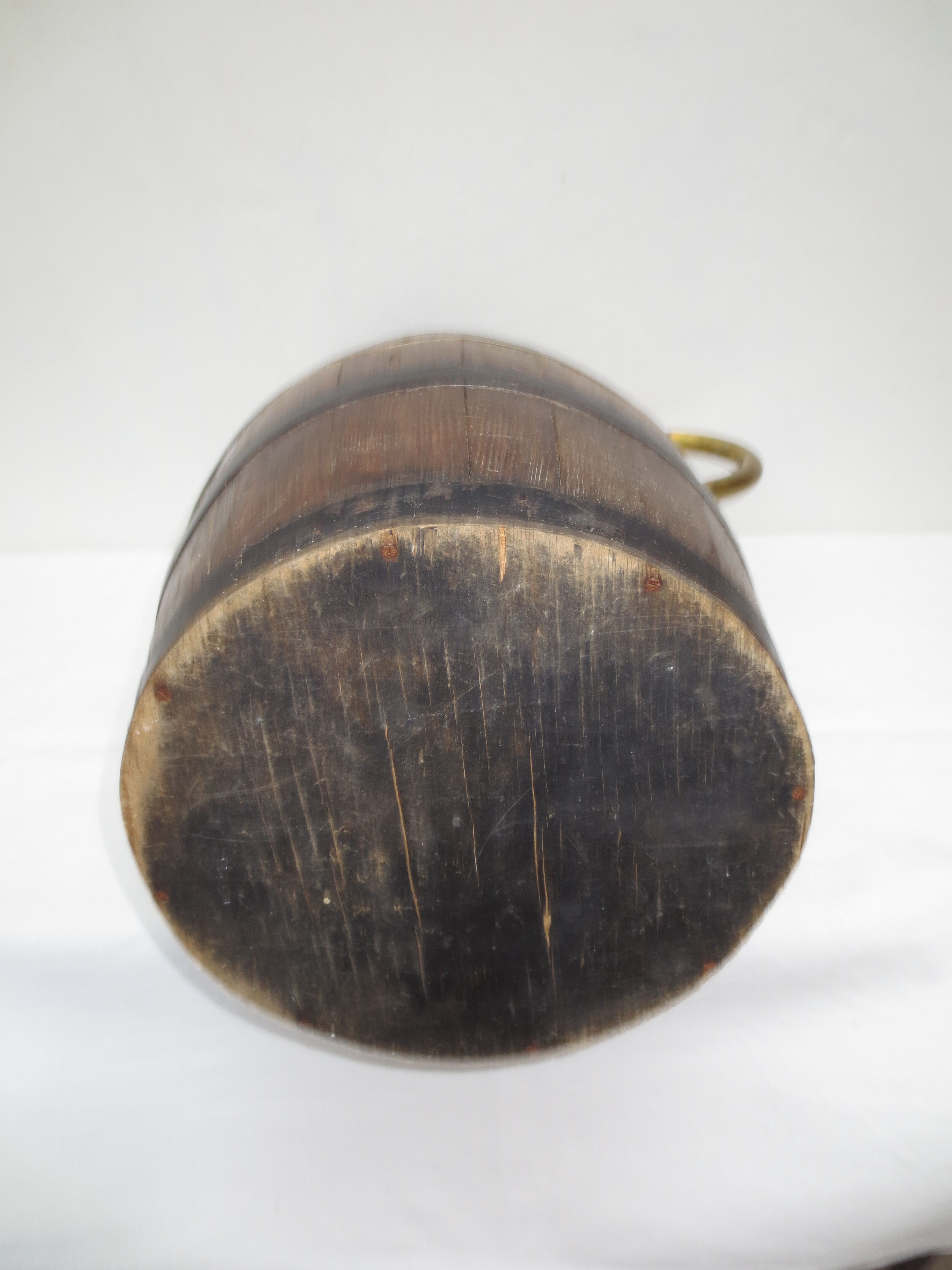 wooden umbrella/broc door