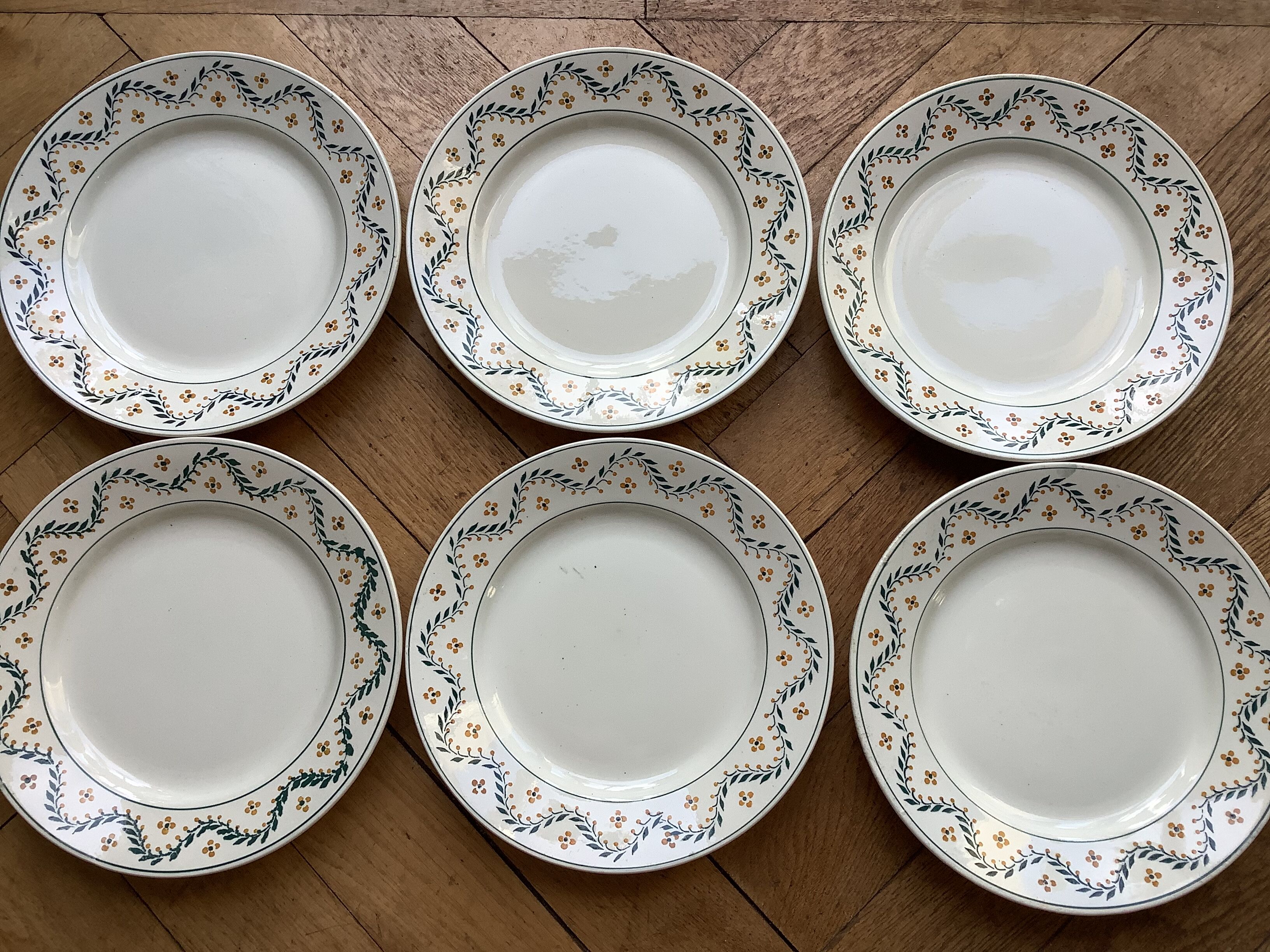 Lunéville set of 6 plates of antique white porcelain tableware with floral decoration