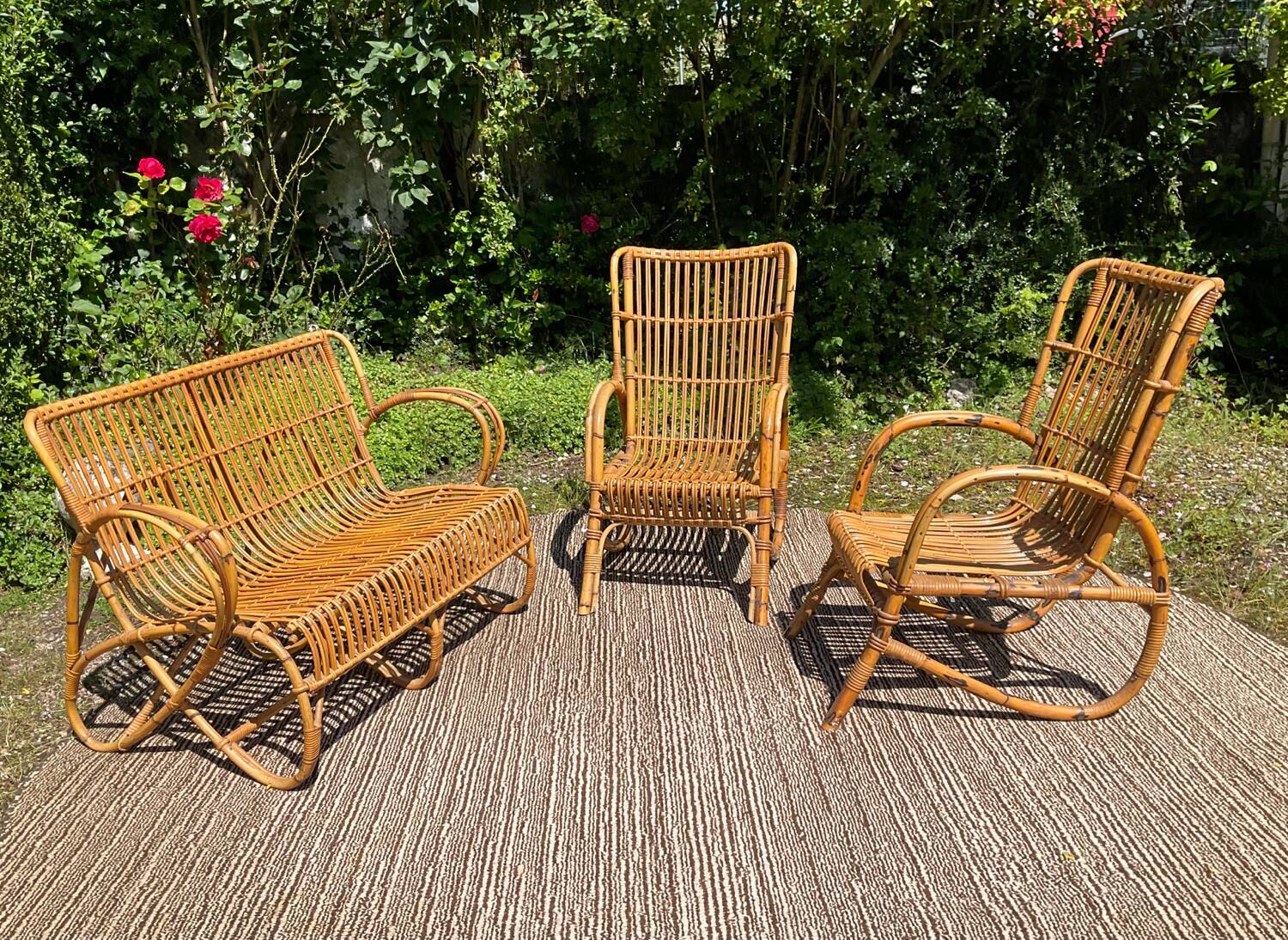 Vintage rattan lounge bench and 2 armchairs