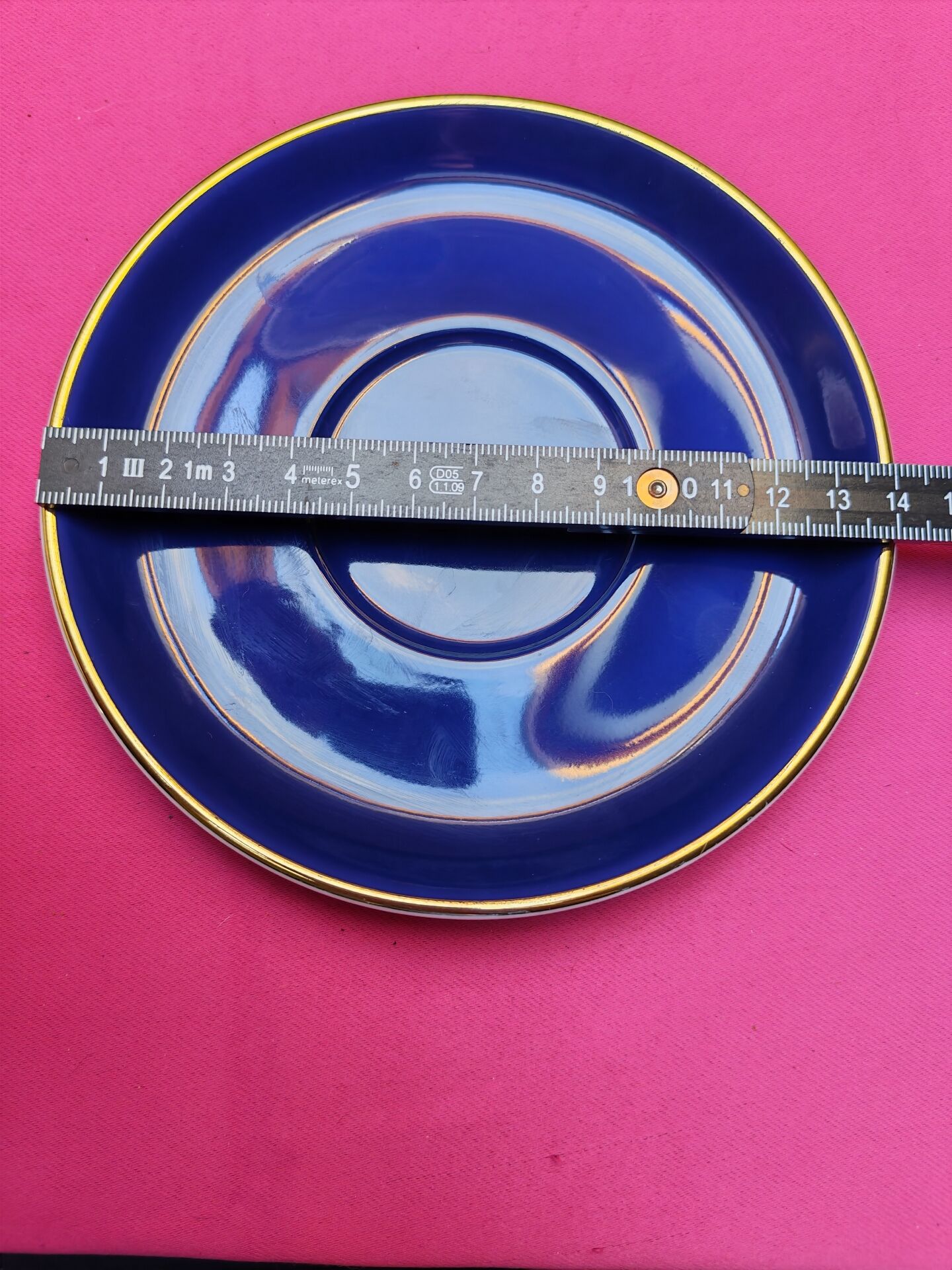 Service of 6 cups and saucers in cobalt blue with gold trim - Mitterteich