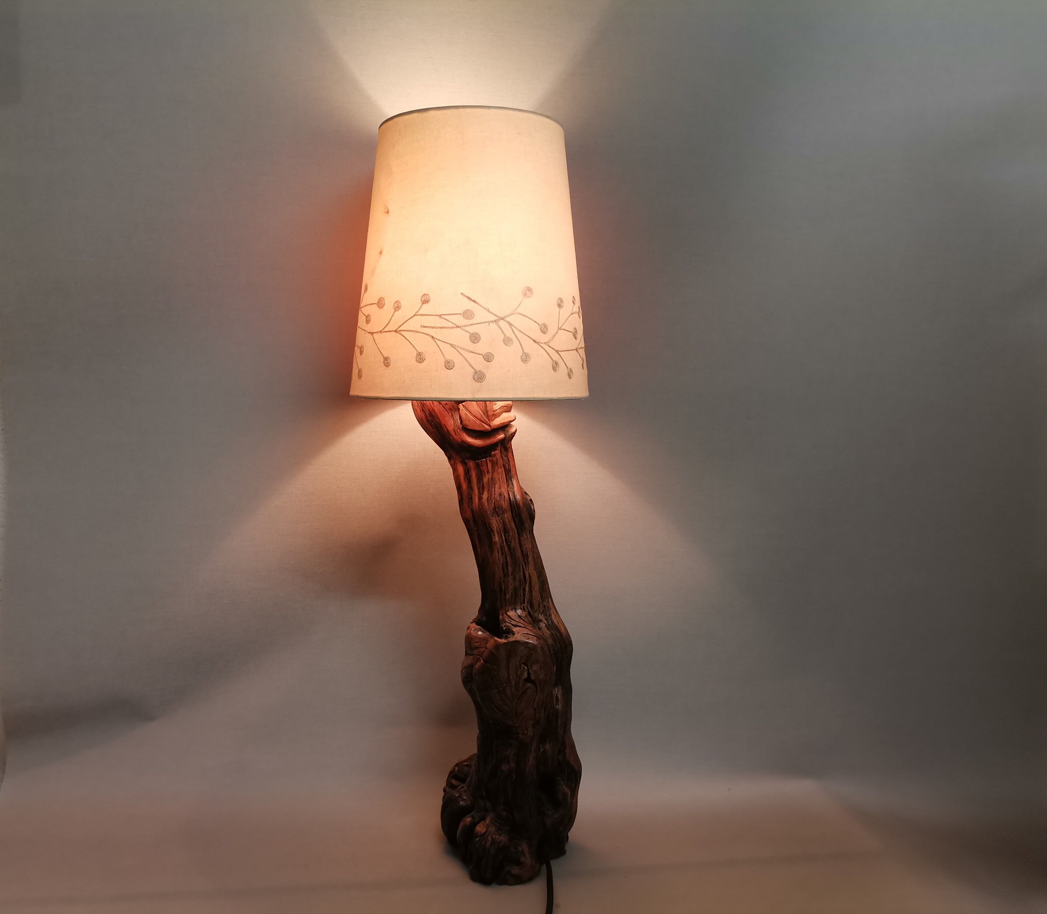 Portuguese handmade vine wood table lamp