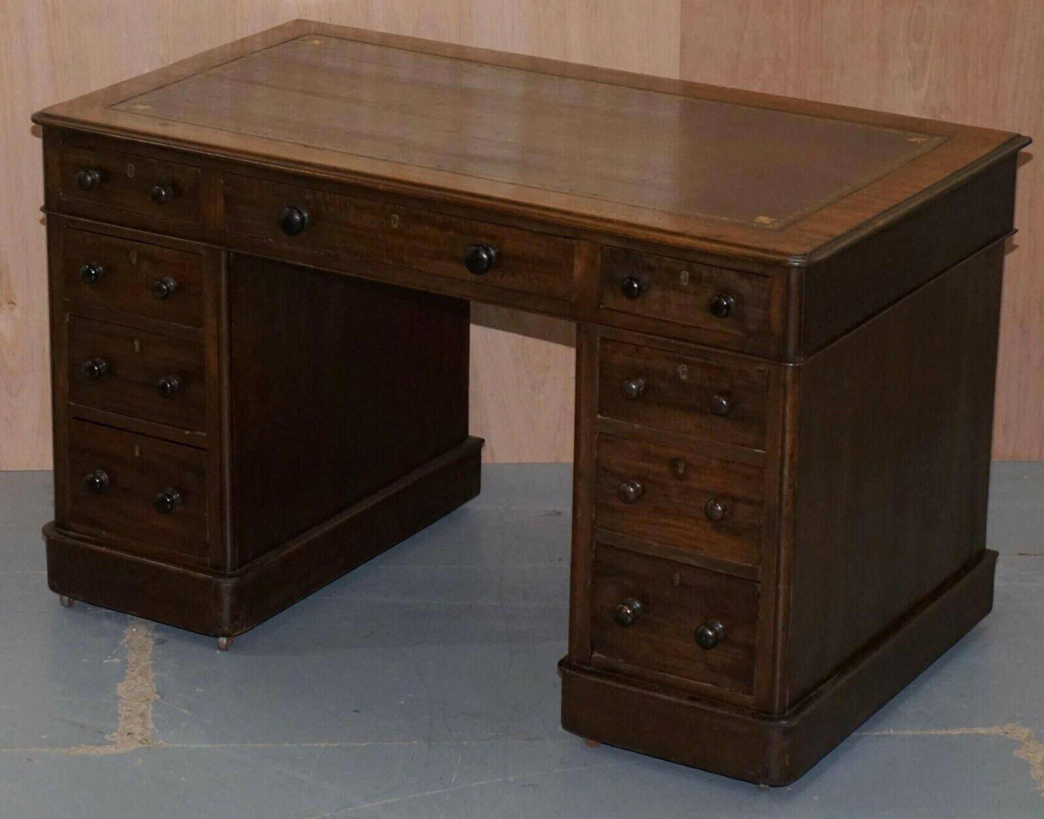 Victorian desk with two columns, hardwood, with VR locks, 1860.