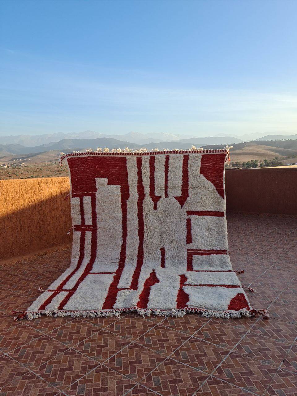 Beni Mrirt Rug 100% Natural Wool – Luxury and Berber Craftsmanship