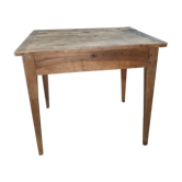 Bureau d'écolier ancien