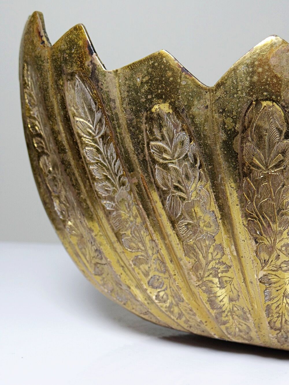Antique Indian brass jardinière, circa 1920-1940.
