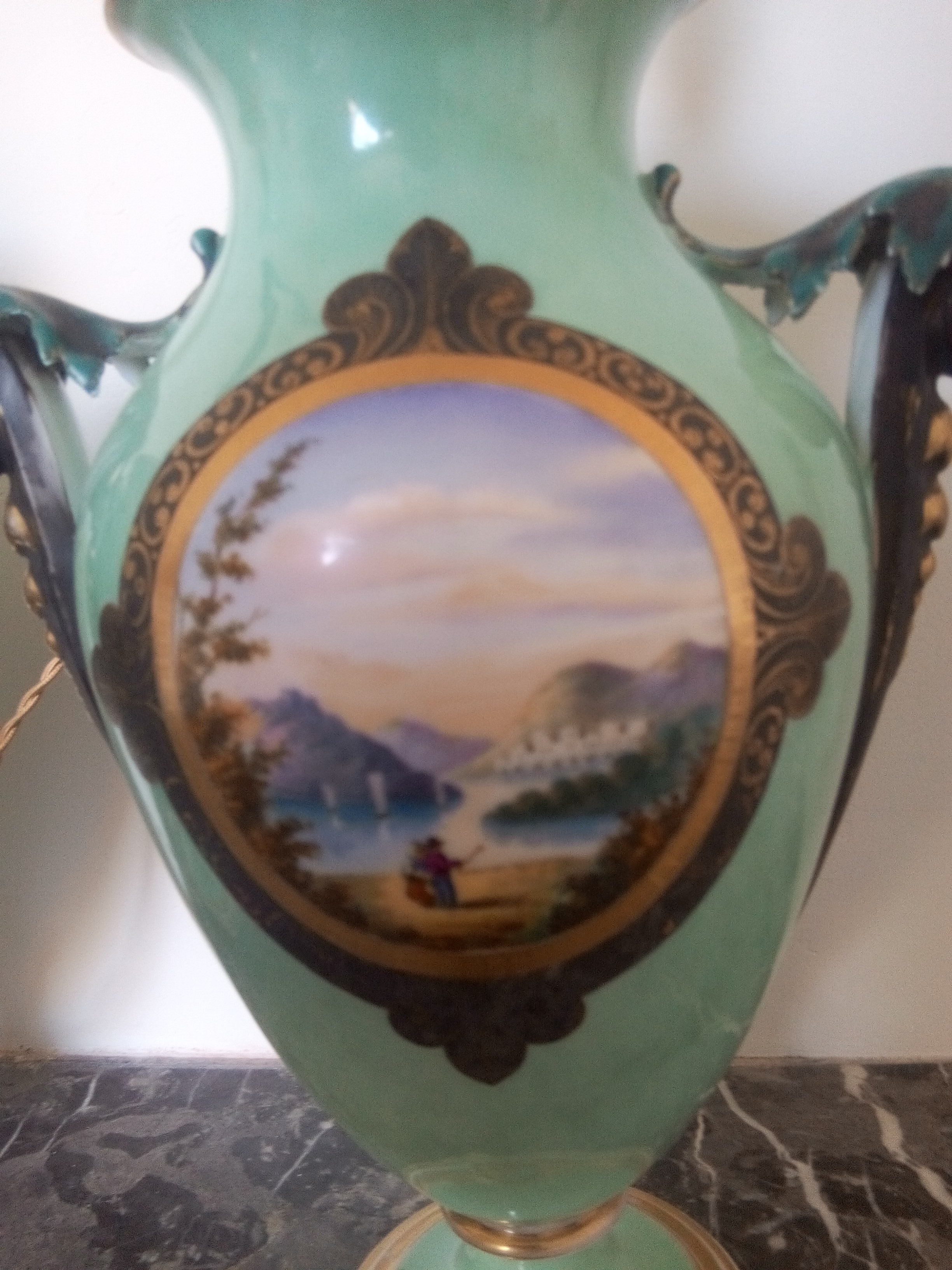 Pair of legs of porcelain lamps from Paris