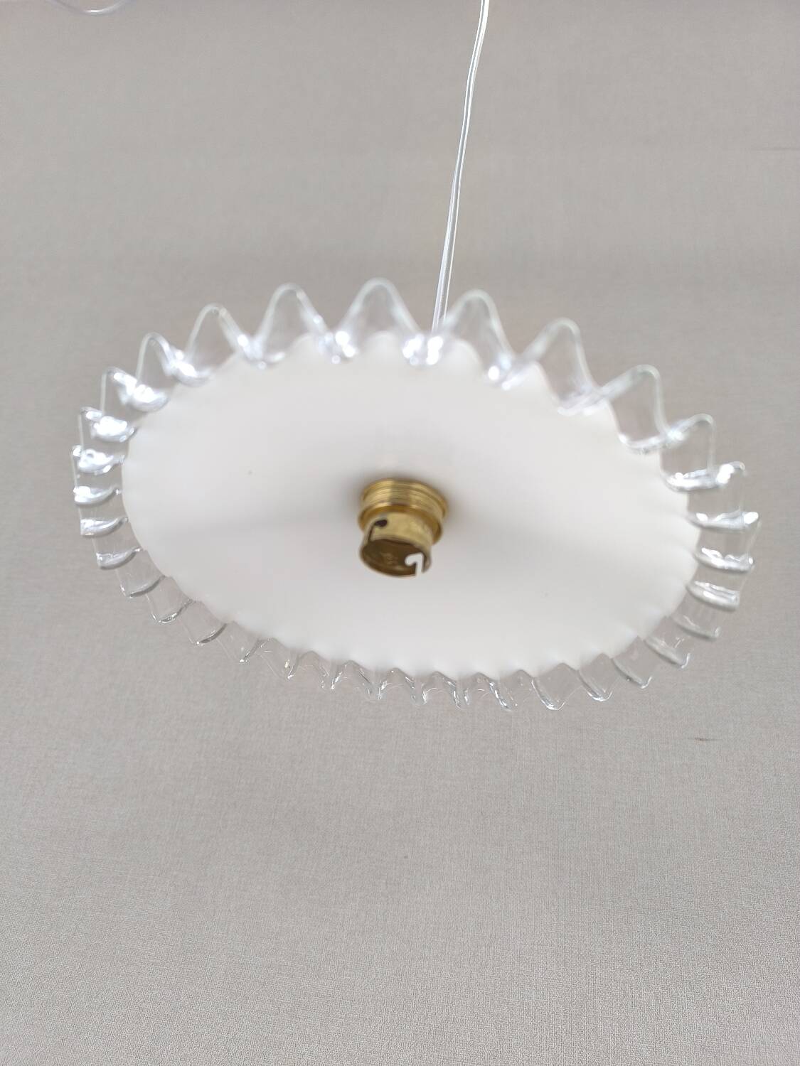 Suspension mini opaline ondulé