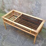 Table basse en rotin et verre fumé