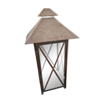 Garden lantern in iron and glass