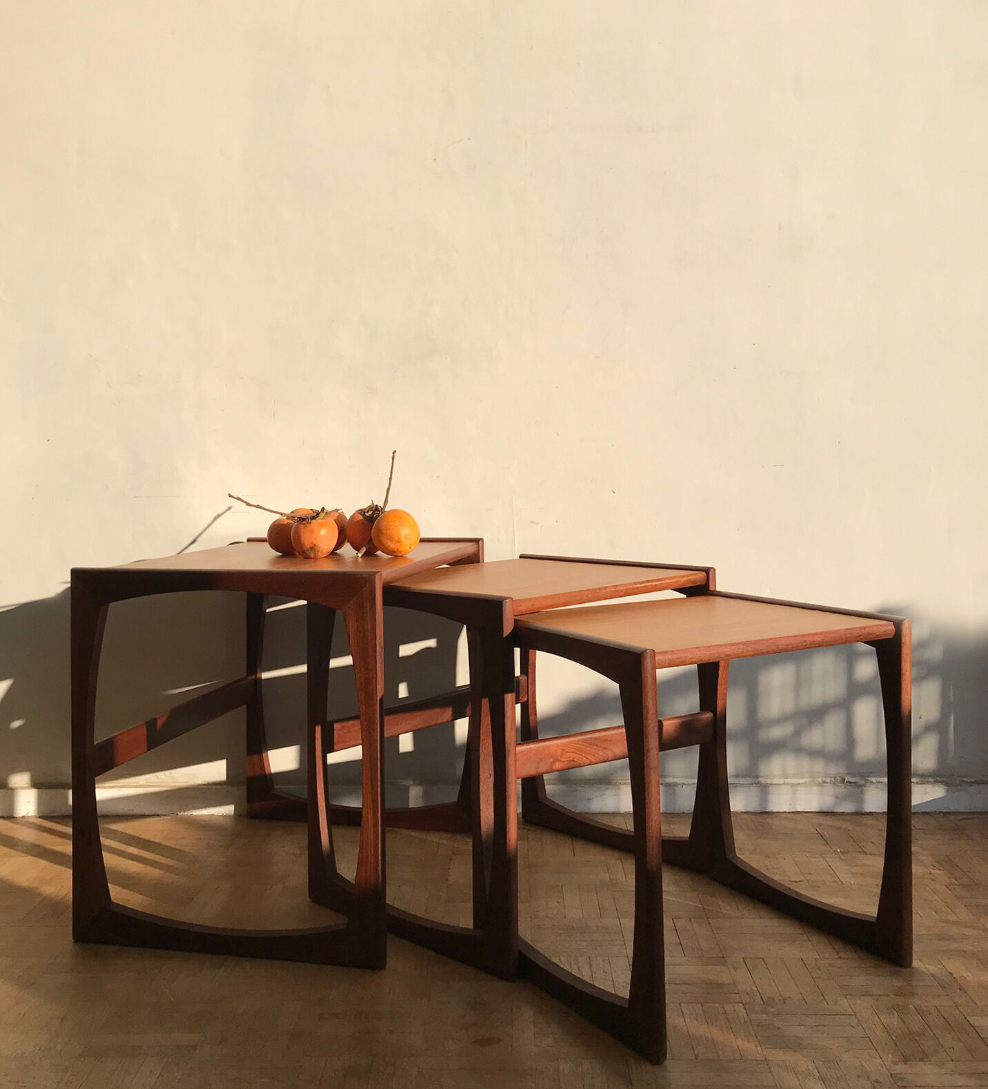 Tables basses gigognes en teck - Edition G Plan