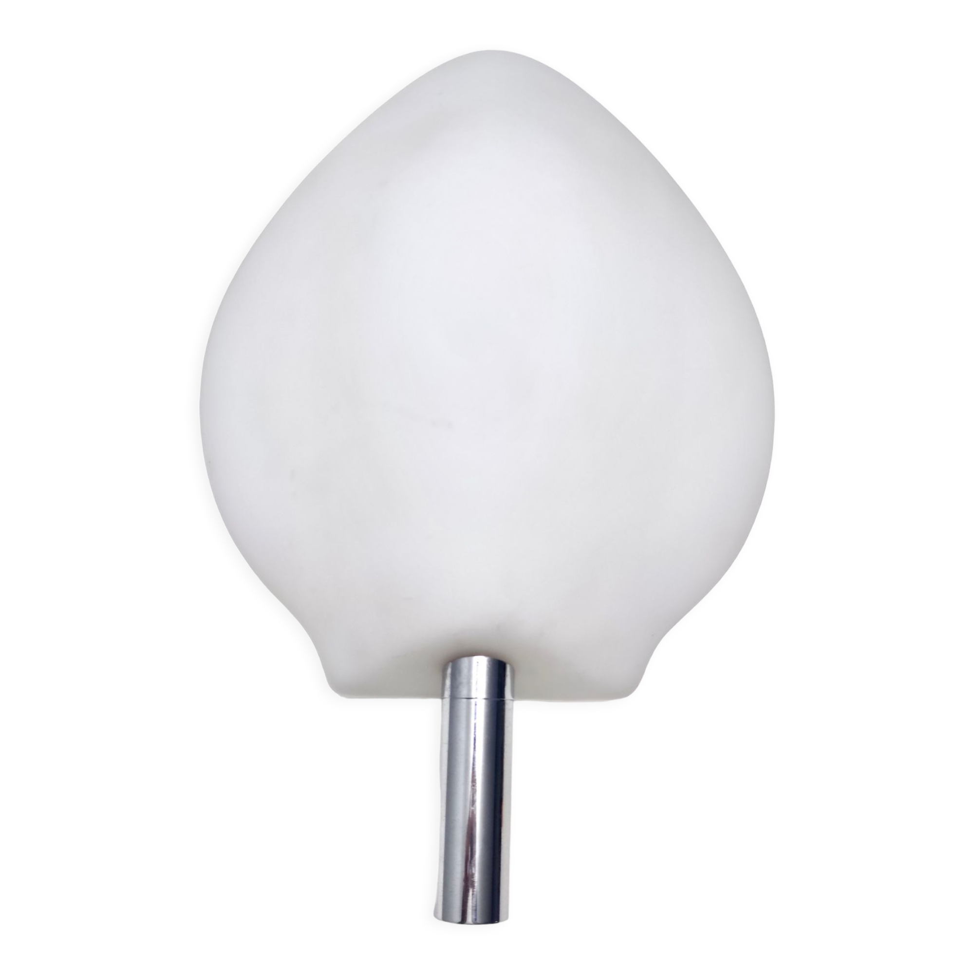 Postmodern opaline glass sconce no. 2299 by fontana arte, italy