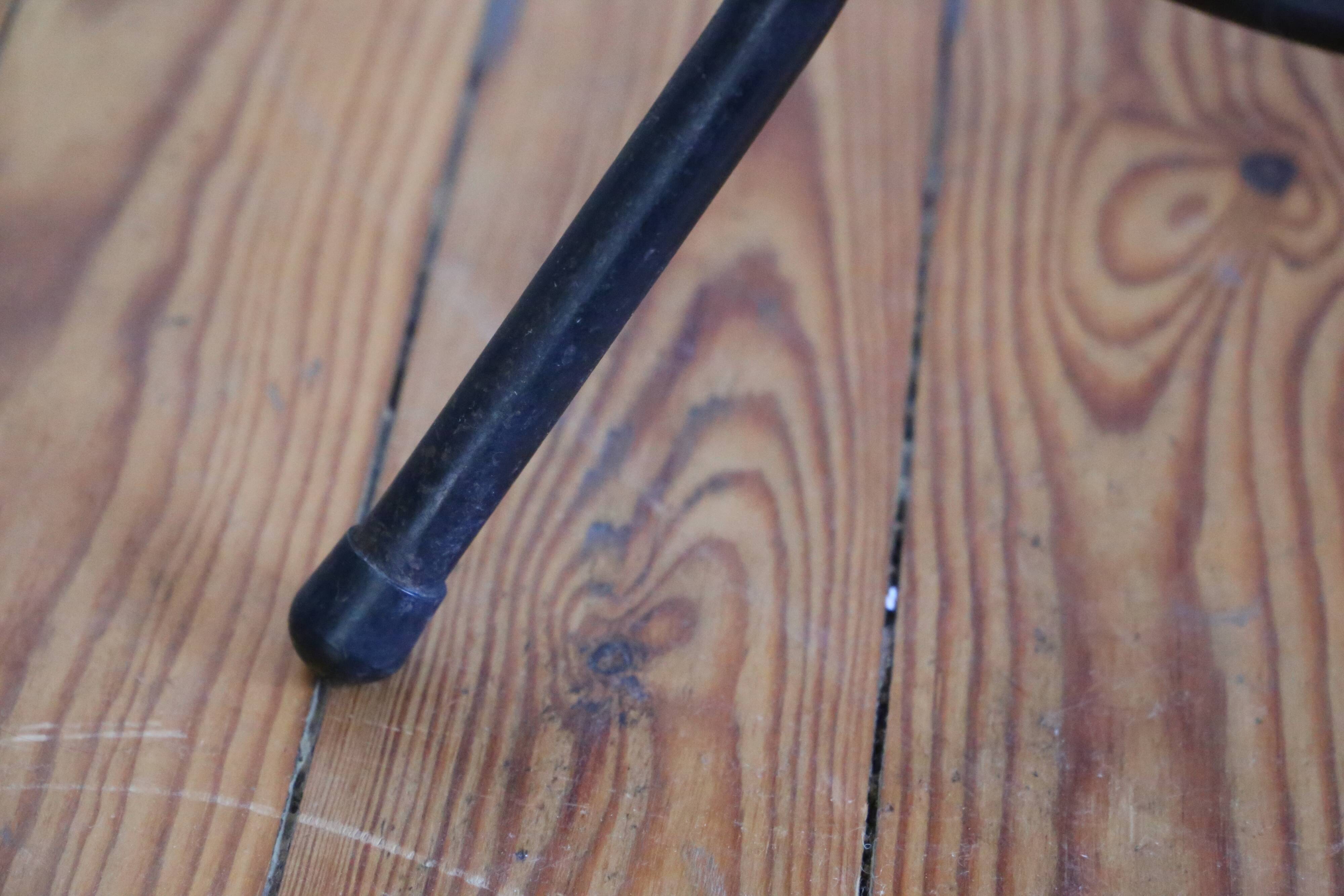 Adorable rattan coffee table and metal base, Scandinavian