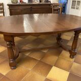 Dining room table