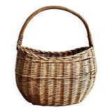 Woven wicker basket