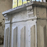 White patina and zinc counter