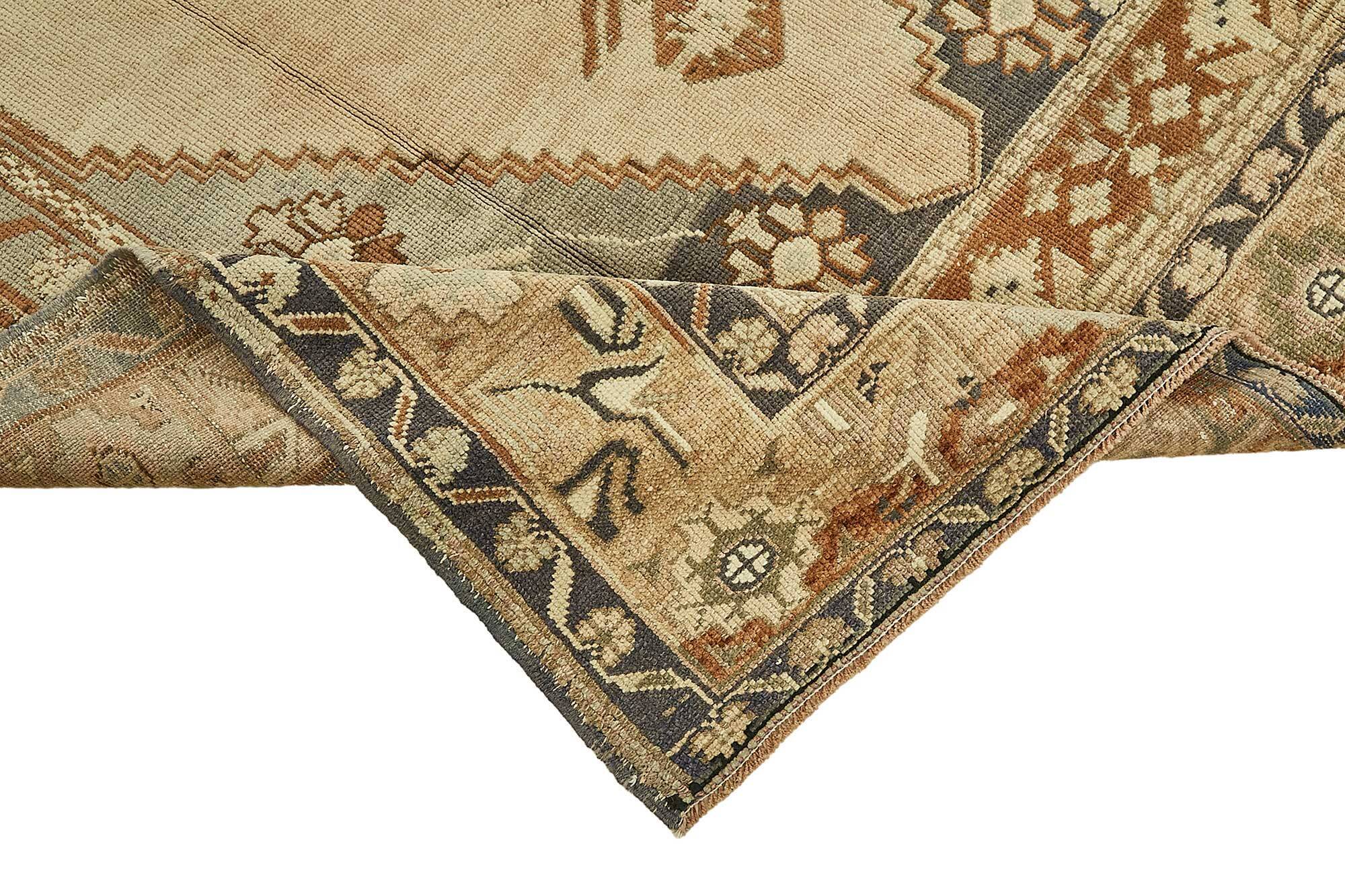 Turkish Vintage Anatolian Rug 161 cm x 300 cm