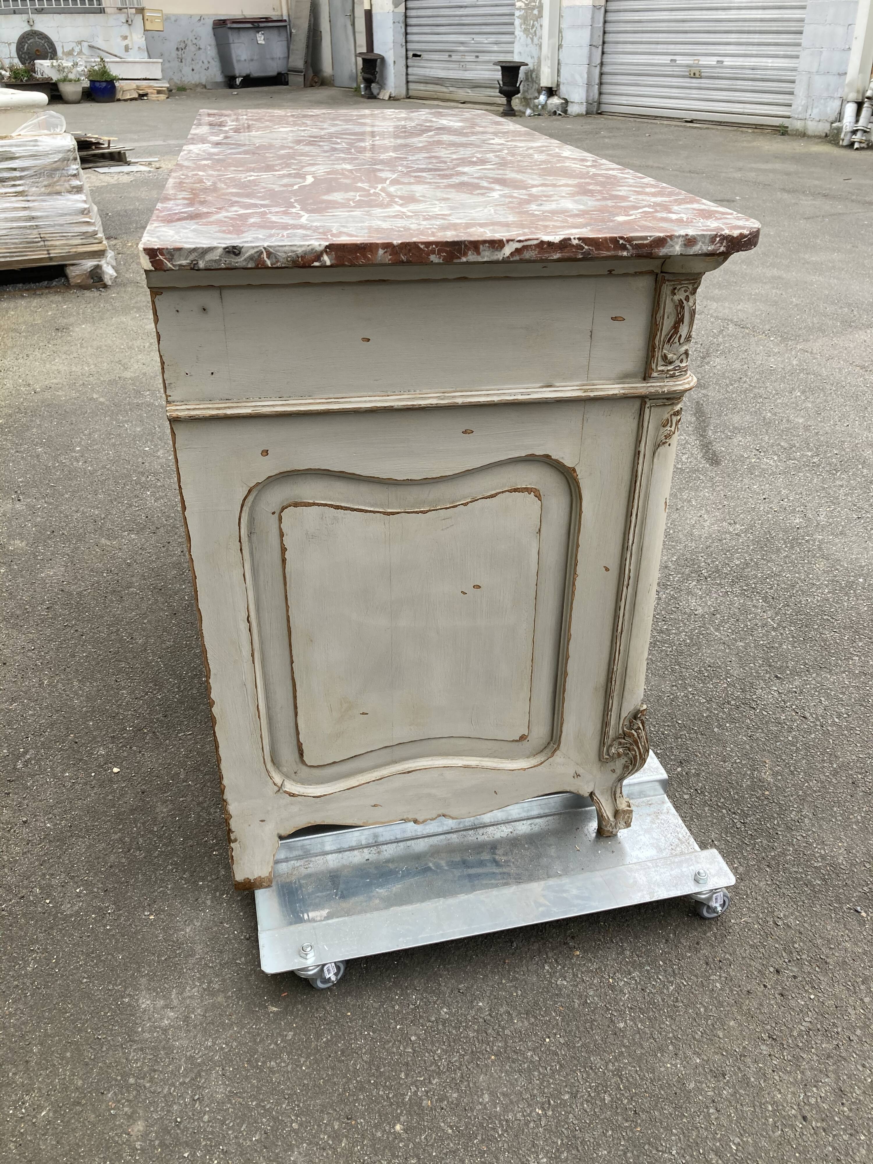 Commode XIXe siècle avec marbre