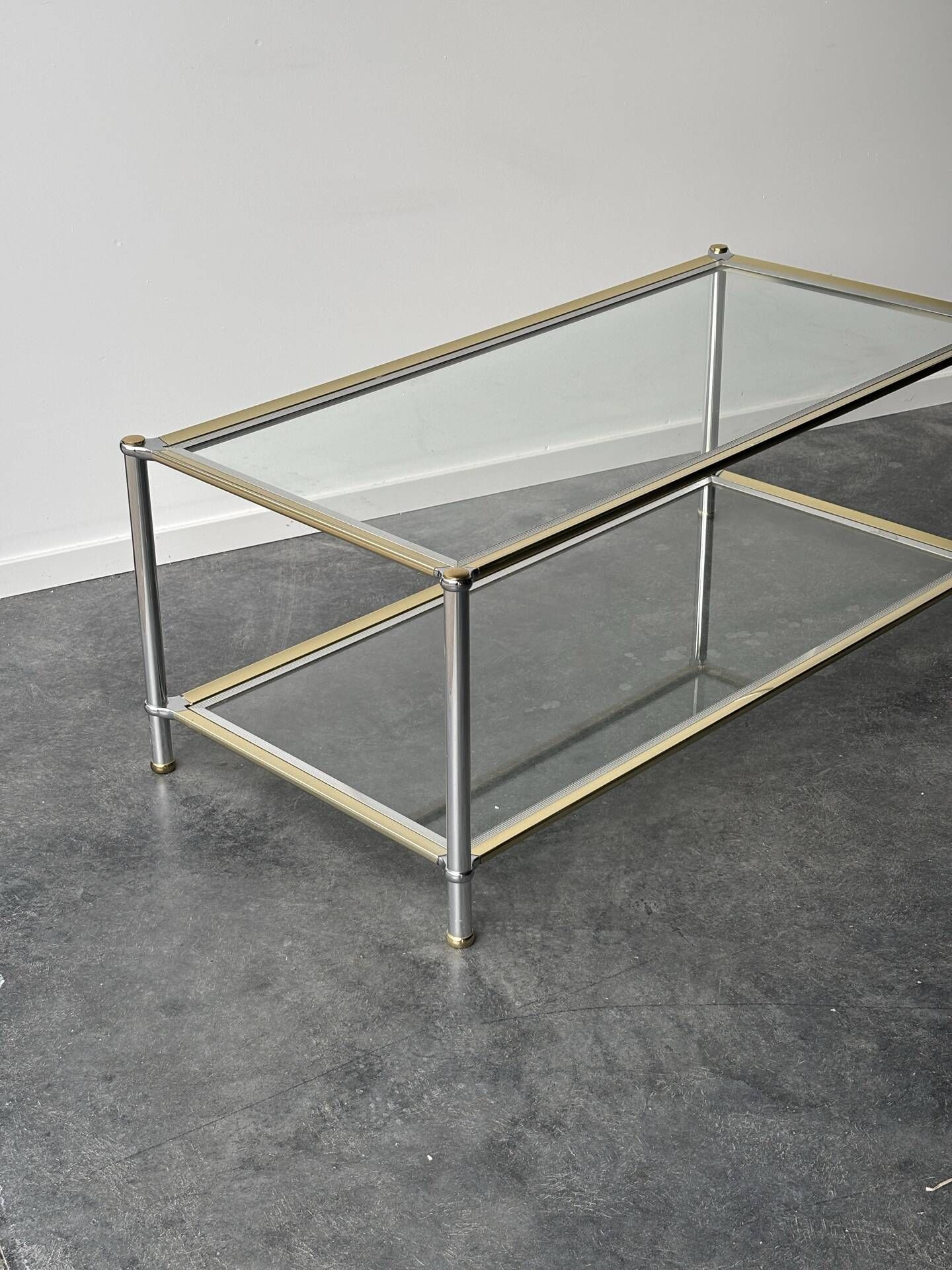 Table basse en métal chromé, doré et verre, 1970
