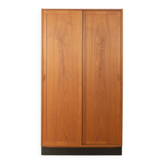 Garde-robe des années 1960 de Poul Hundevad