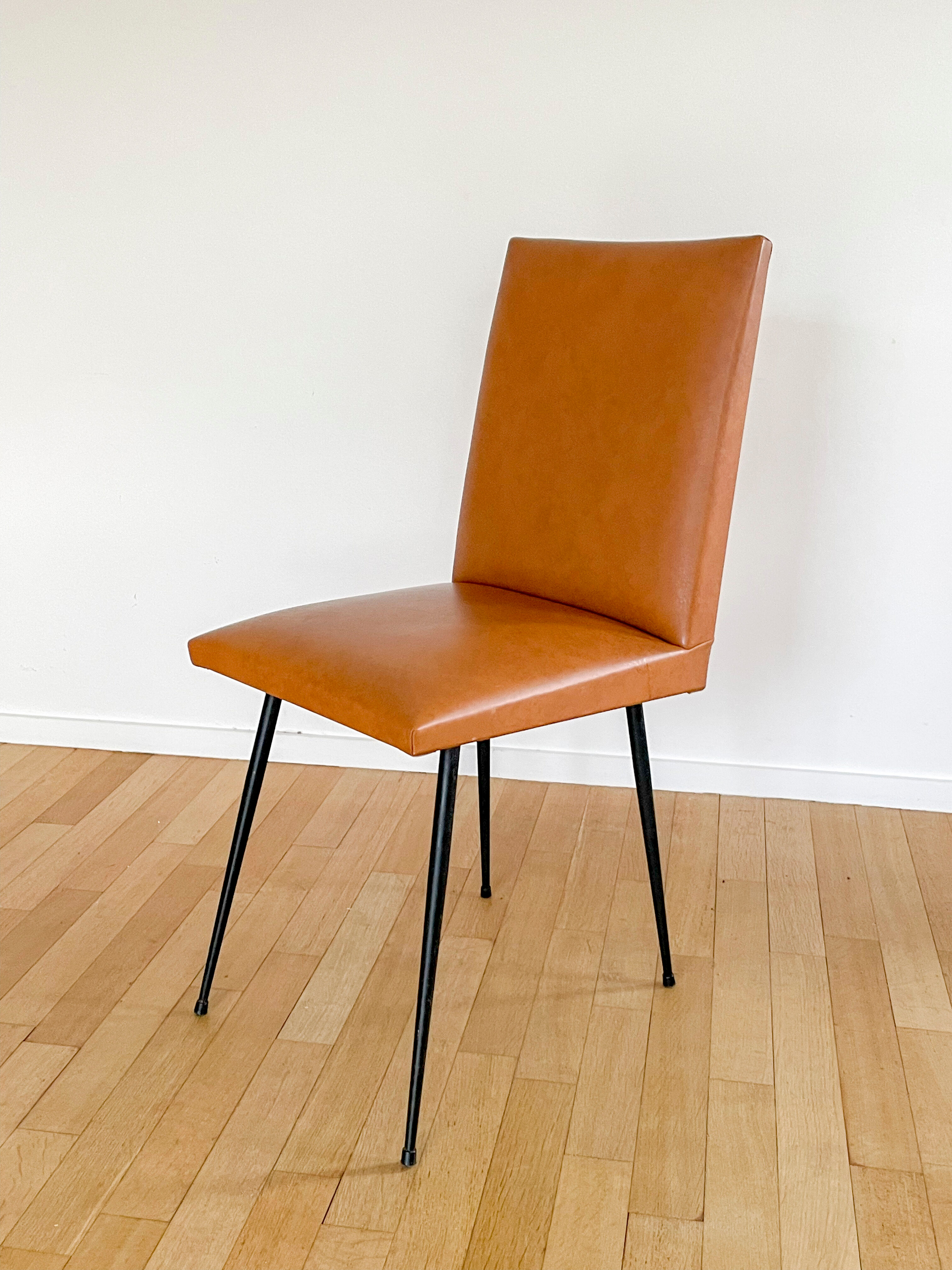 Set of 6 brown skaï chairs and black metal, 1960